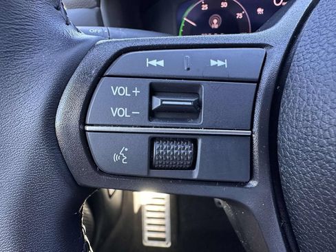 Used 2024 Honda Accord Sport image 17