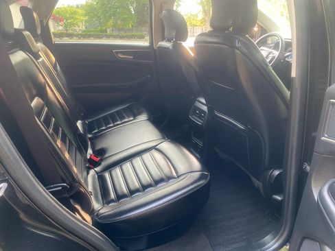 Used 2019 Ford Edge SEL w/ Equipment Group 201A AWD/4WD image 21