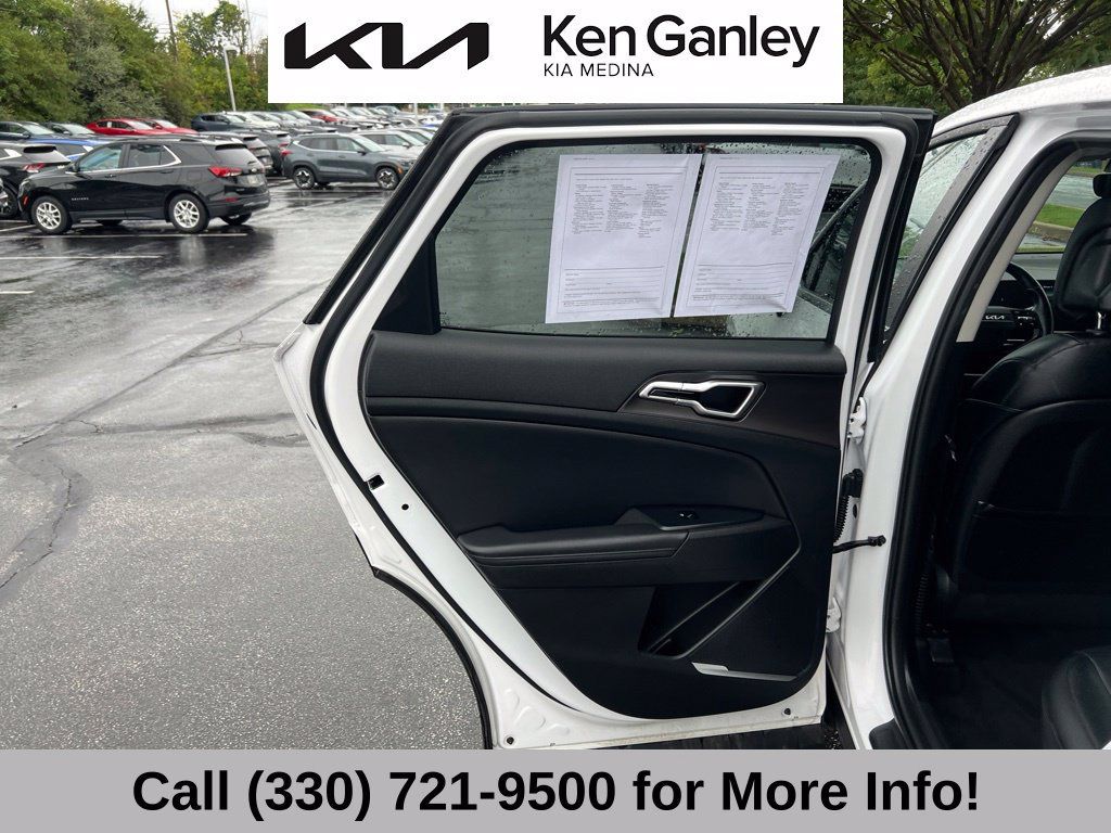 Certified 2026 Kia Sportage EX FWD image 44