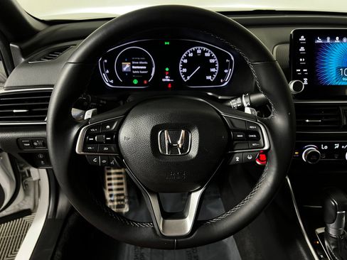 Used 2019 Honda Accord Sport image 15