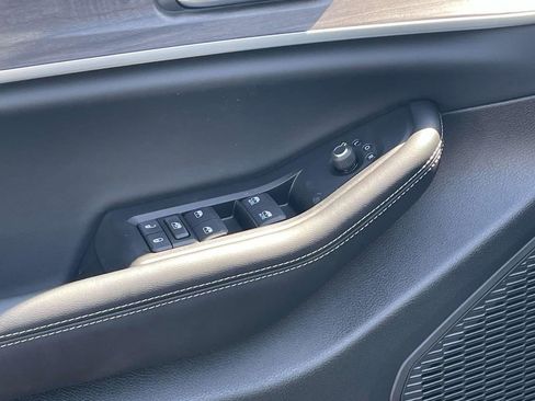 New 2025 Jeep Grand Cherokee L Limited w/ Black Appearance Package image 30