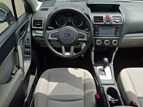 Used 2018 Subaru Forester 2.5i w/ Alloy Wheel Package AWD/4WD image 10