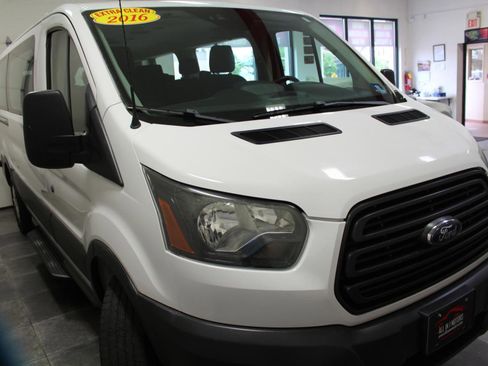 Used 2016 Ford Transit 350 XL RWD image 3
