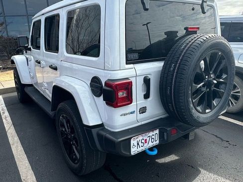 Used 2023 Jeep Wrangler Unlimited Sahara w/ Cold Weather Group image 8