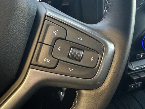 Used 2022 Chevrolet Silverado 2500 LT w/ Fleet Comfort Package AWD/4WD image 7