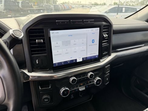 Used 2022 Ford F150 Lariat image 19