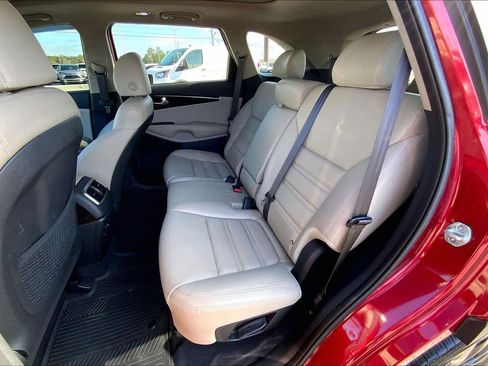 Used 2020 Kia Sorento EX image 20