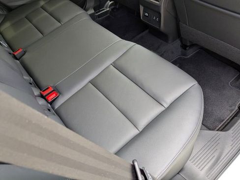 Used 2025 Nissan Rogue SL w/ SL Premium Package AWD/4WD image 39