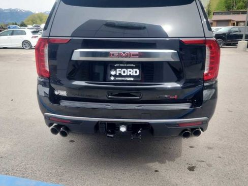 Used 2024 GMC Yukon AT4 w/ Technology Package AWD/4WD image 6