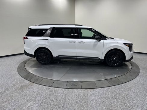 New 2026 Kia Carnival SX Prestige image 4