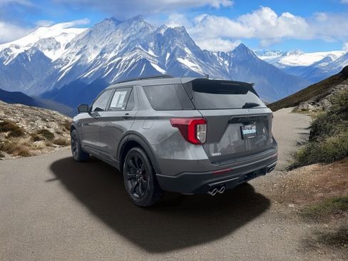 Used 2023 Ford Explorer ST w/ Equipment Group 401A AWD/4WD image 3