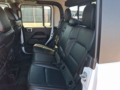 Used 2021 Jeep Gladiator Mojave AWD/4WD image 10