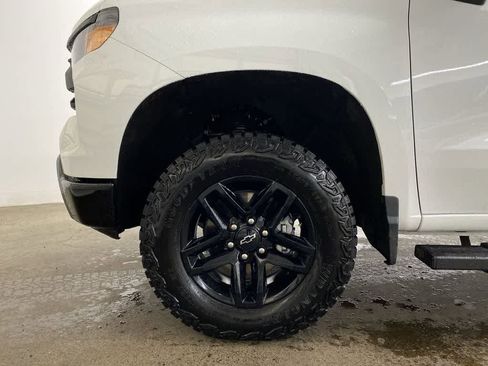 Used 2025 Chevrolet Silverado 1500 Custom Trail Boss image 11