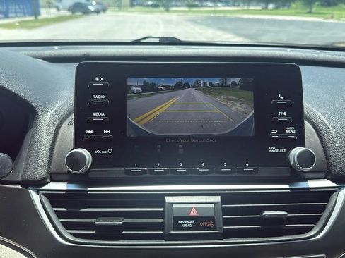 Used 2020 Honda Accord LX image 10