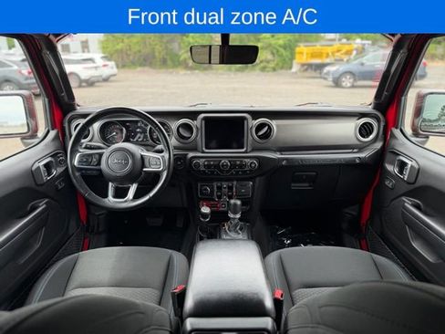 Used 2021 Jeep Wrangler Unlimited Rubicon 4xe w/ Cold Weather Group AWD/4WD image 23