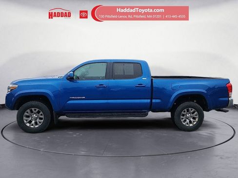 Used 2017 Toyota Tacoma SR5 w/ Tow Package AWD/4WD image 2