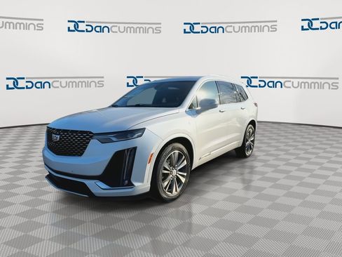 Used 2021 Cadillac XT6 Premium Luxury image 4