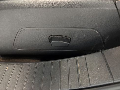 Used 2014 Jeep Compass Latitude image 14