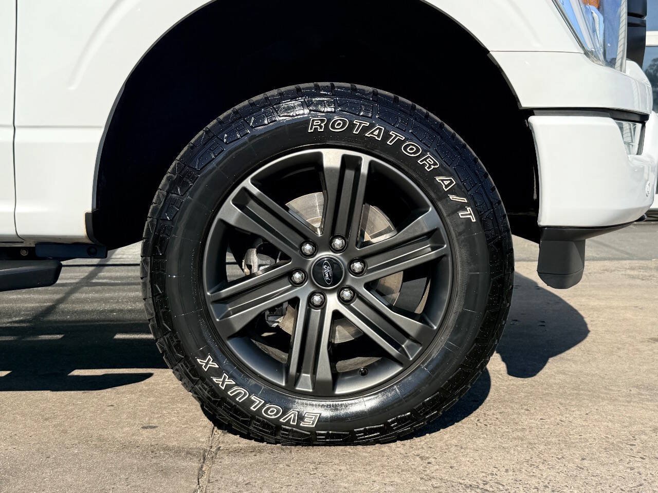 Used 2021 Ford F150 XLT w/ Equipment Group 302A High AWD/4WD image 14