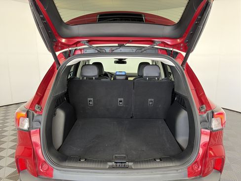 Used 2022 Ford Escape Titanium w/ Titanium Elite Package AWD/4WD image 14