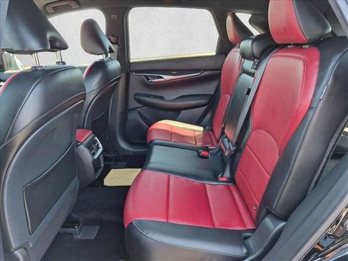 Used 2025 INFINITI QX50 Sport AWD/4WD image 20