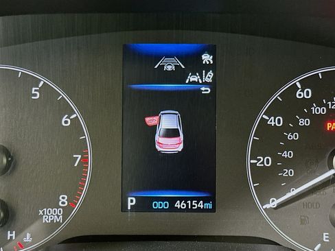 Used 2024 Toyota Corolla LE image 18