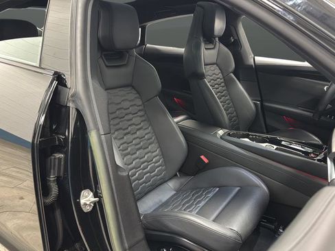 Used 2023 Audi e-tron GT Premium Plus w/ Performance Package AWD/4WD image 23