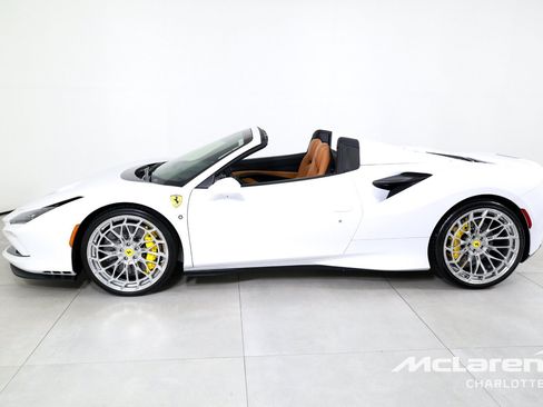 Used 2023 Ferrari F8 Tributo RWD image 6
