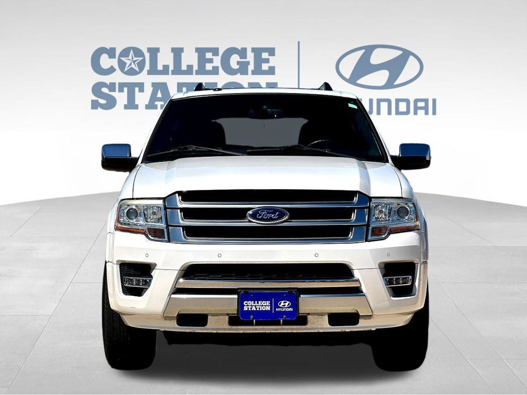 Used 2015 Ford Expedition Platinum RWD image 5
