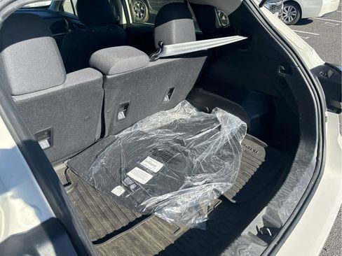 Used 2025 Subaru Impreza 2.0i image 9