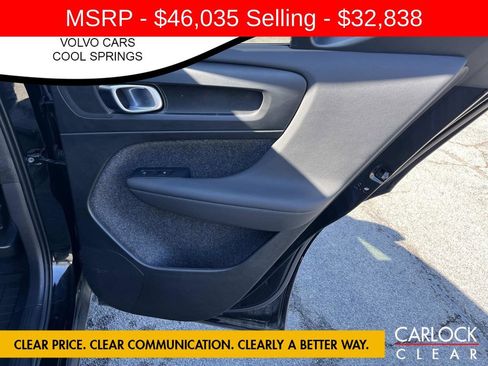 Used 2025 Volvo XC40 B5 Core w/ Protection Package Premier image 20