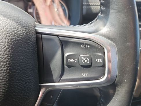 Used 2022 RAM 1500 Laramie AWD/4WD image 25