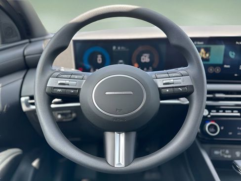 New 2025 Hyundai Santa Cruz SEL image 12