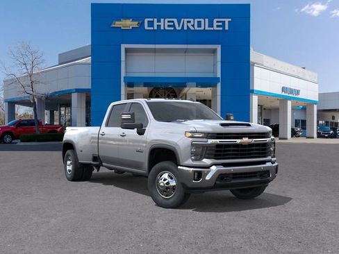 New 2026 Chevrolet Silverado 3500 LT w/ Texas Edition image 1