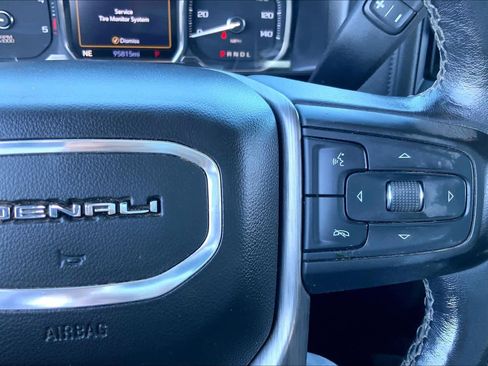 Used 2020 GMC Sierra 3500 Denali w/ Denali Ultimate Package image 24