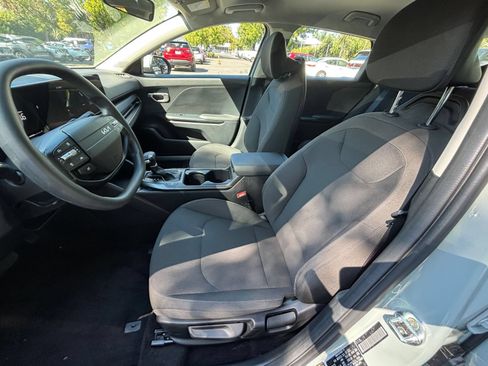 Used 2026 Kia K4 FWD image 25
