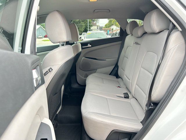 Used 2021 Hyundai Tucson SE FWD image 17