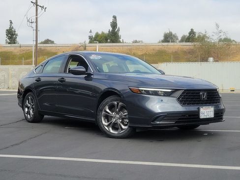 Certified 2023 Honda Accord EX-L image 2