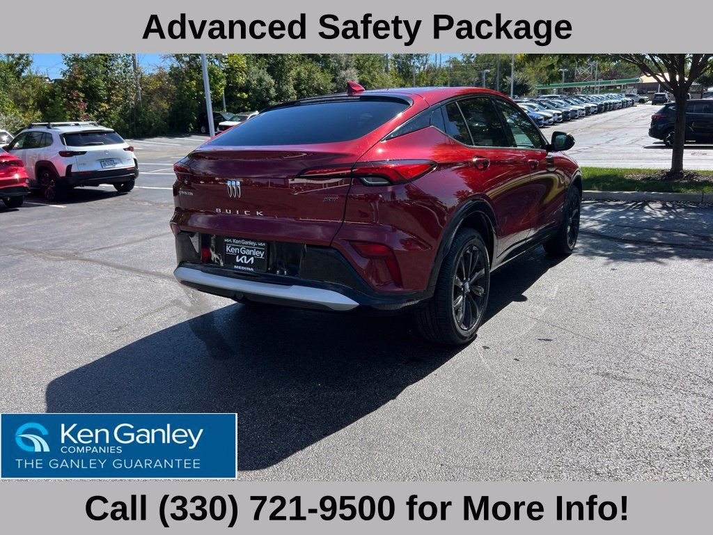Used 2024 Buick Envista Sport Touring w/ Convenience I Package FWD image 8