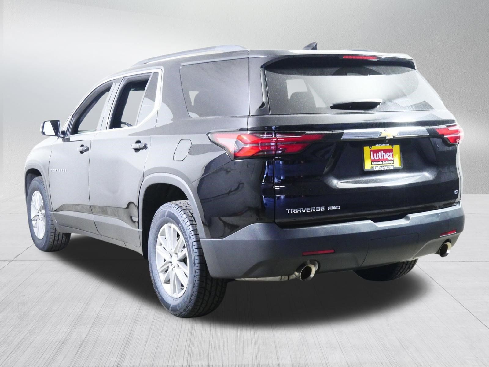 Used 2023 Chevrolet Traverse LT AWD/4WD image 5