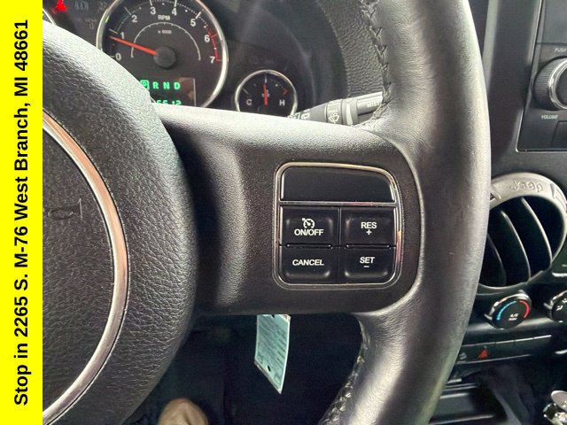 Used 2011 Jeep Wrangler Sport AWD/4WD image 33