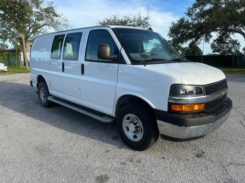 Used 2022 Chevrolet Express 2500 RWD 2500 135 w/ Driver Convenience Package image 2