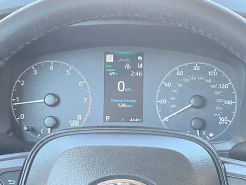 Used 2024 Toyota Corolla LE w/ LE Premium Package FWD image 30
