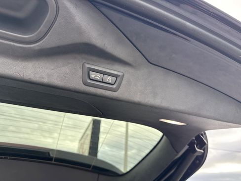 Used 2023 BMW X7 xDrive40i w/ Executive Package image 23