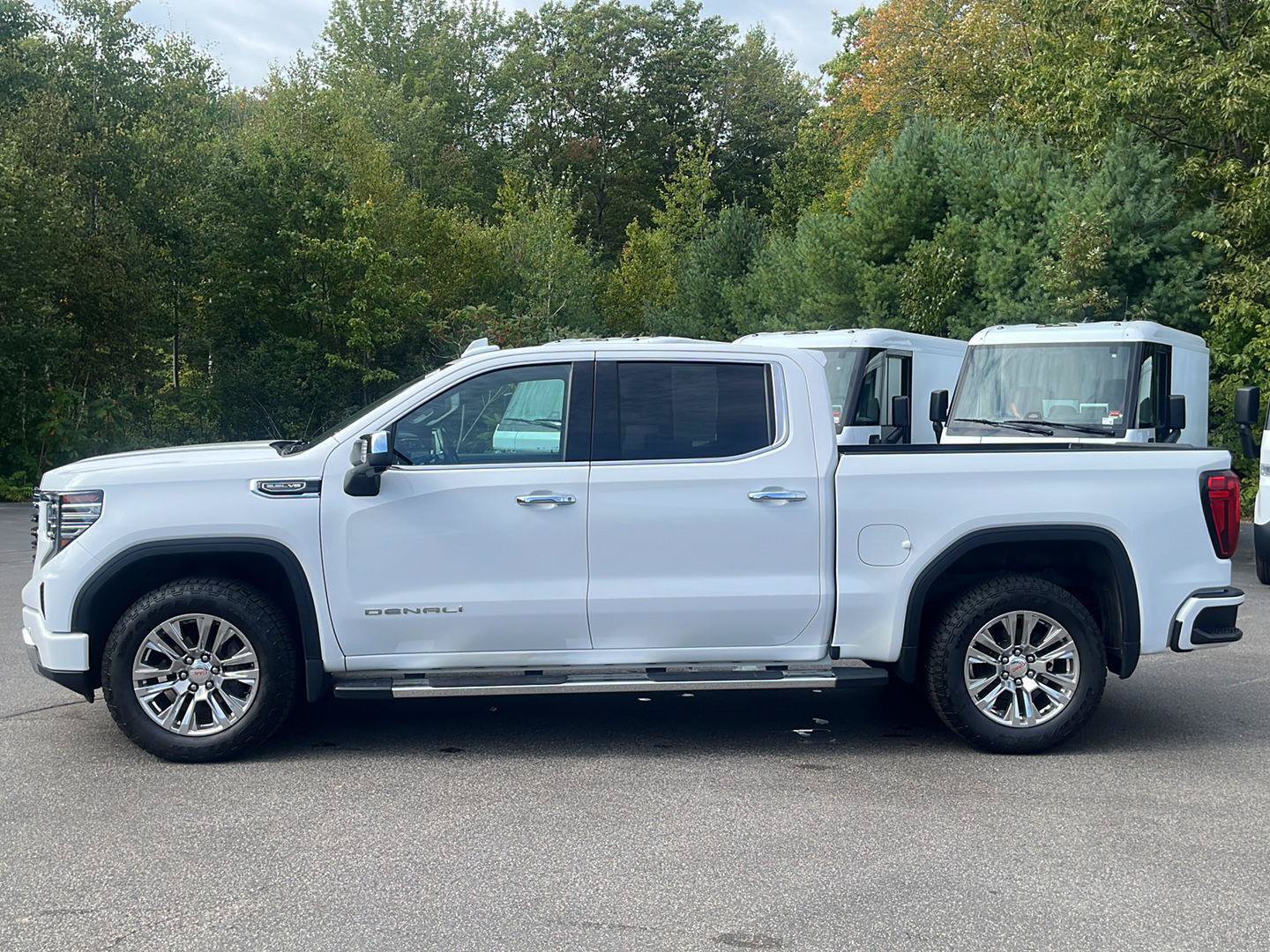 Certified 2023 GMC Sierra 1500 Denali w/ Technology Package AWD/4WD image 2