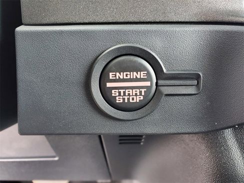 New 2025 Ford Bronco Raptor image 13