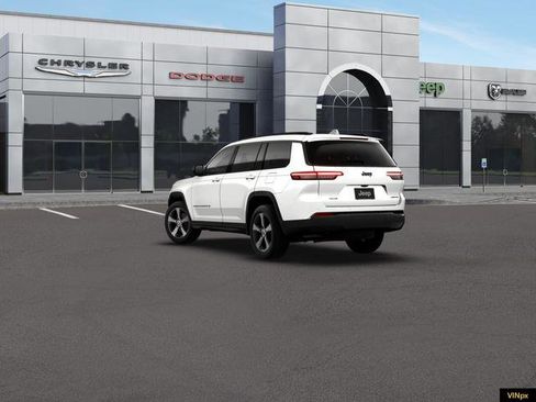 New 2026 Jeep Grand Cherokee L Limited AWD/4WD image 5