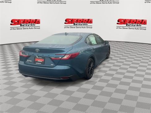 New 2026 Toyota Camry SE image 9