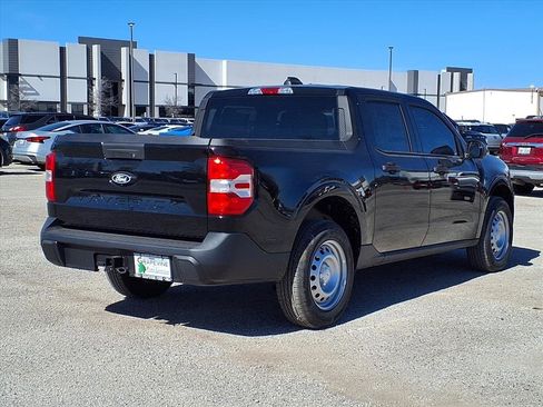 New 2026 Ford Maverick XL image 4