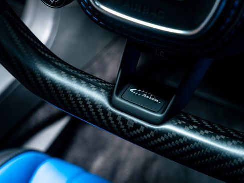 Used 2023 Bugatti Chiron Super Sport image 15